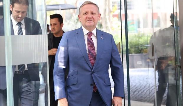 Gmüşdağ'dan asker selamı ve Mert Günok açıklaması