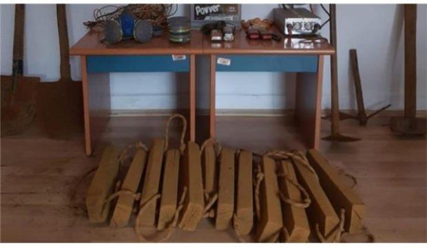 Kazdıkları çukurda suçüstü yakalandılar!