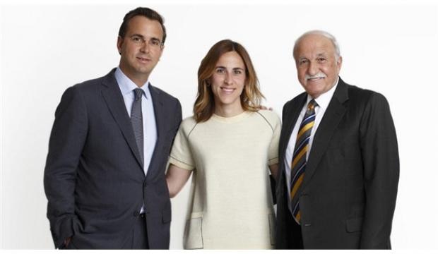 FİBA Holding ve FİNA Holding'te bayrak değişimi