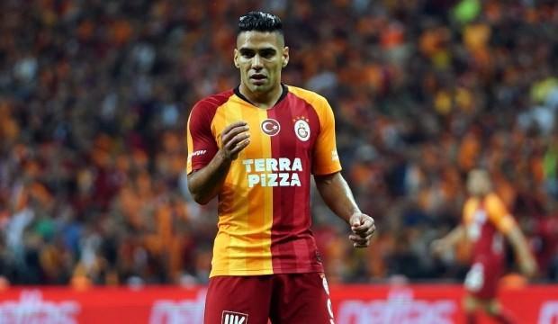 Beckham, Falcao'yu transfer etmek istiyor!