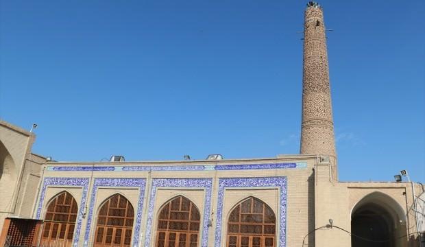 İran'ın  Selçuklu minareleri tarihi günümüze taşıyor