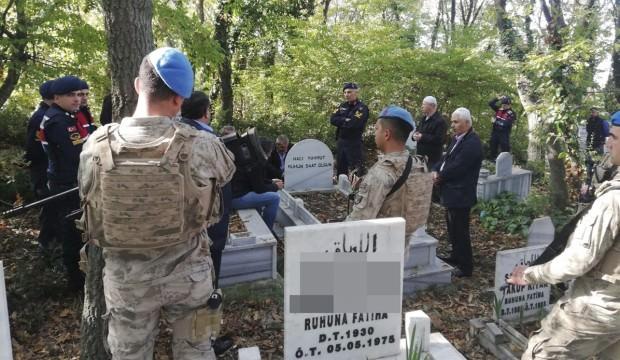 Kızı olduğunu iddia edince, 24 yıl sonra mezarı açıldı...