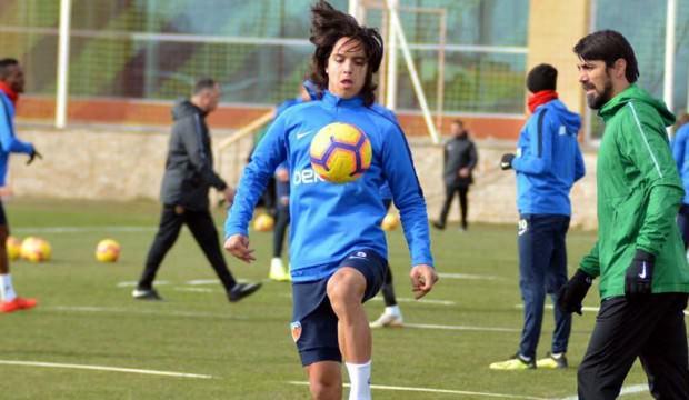 Emre Demir, babasını gururlandırdı