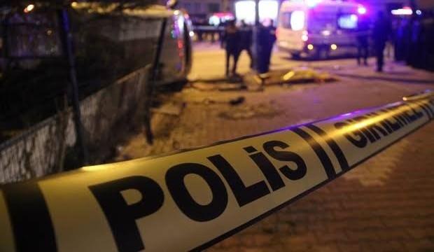 Damat dehşeti: Kayındeperini boğazından bıçakladı!