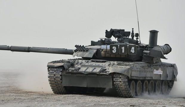 Görüntüleri yayınladılar: ABD askerleri Rus tankında!