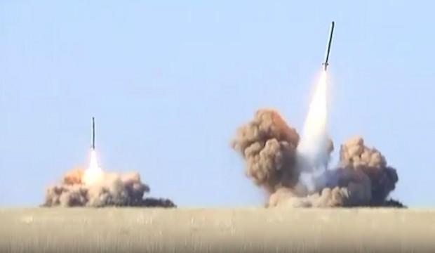 Yemen'de balistik füze saldırısı: 1'i asker 3 ölü