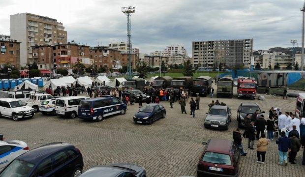 Arnavutluk yine sallandı