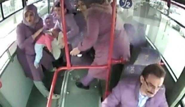 Halk otobüsü şoförü bebeğin hayatını kurtardı