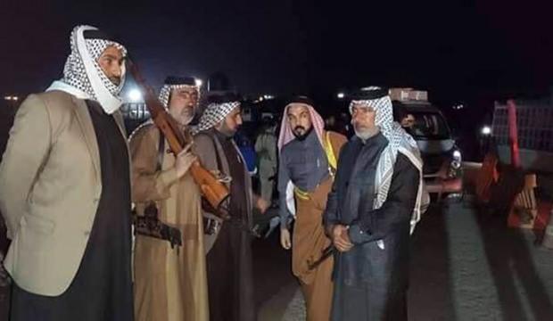 Irak’ın Zikar kentinde aşiretler kontrol noktası kurdu