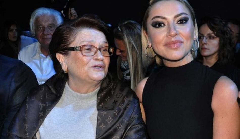 Hadise Den Annesiyle Sevindiren Paylasim Magazin Haberleri
