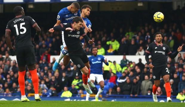 Everton'da hoca gitti galibiyet geldi!