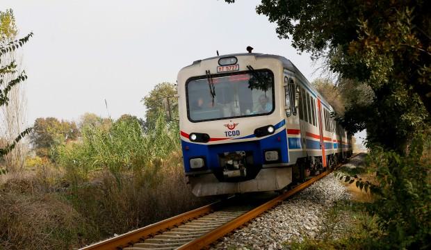 Osmanli Nin Ilk Raylarinda Yolculuk Keyfi Ilgi Goruyor Sanal Basin