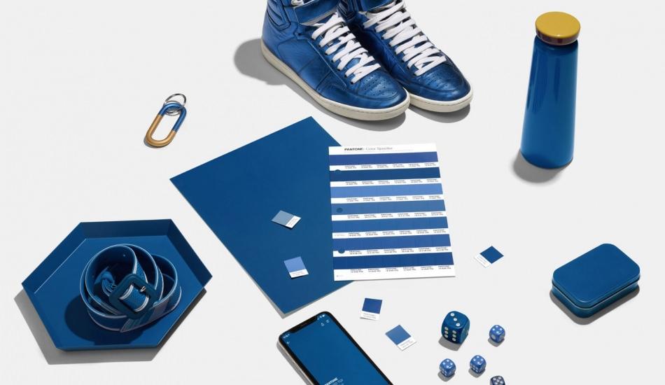 Pantone 2020 Nin Rengini Acikladi Bu Yilin Trend Rengi Mavi Moda Haberleri