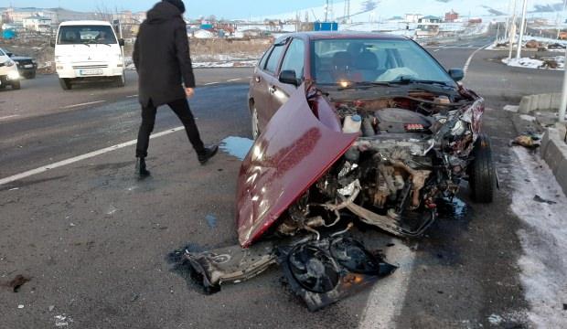 Ardahan'da trafik kazası: 4 yaralı