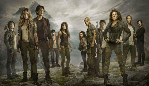 Clarke, Lexa’nın Kararlarını Sorgular