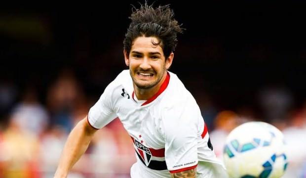 Pato, Sao Paulo'dan ayrıldı