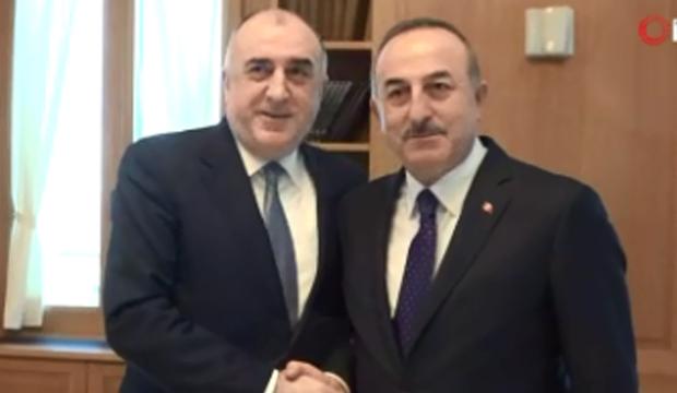 Bakan Çavuşoğlu, Azerbaycanlı mevkidaşı ile görüştü