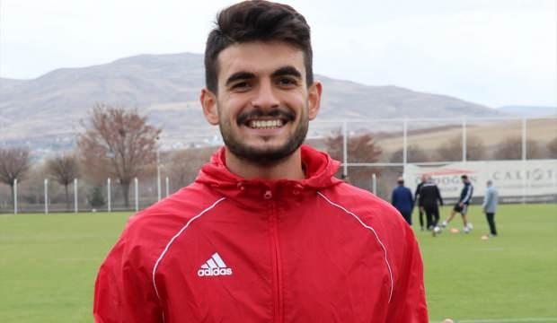 Fatih Aksoy: Beşiktaş'ta kalmak istiyorum