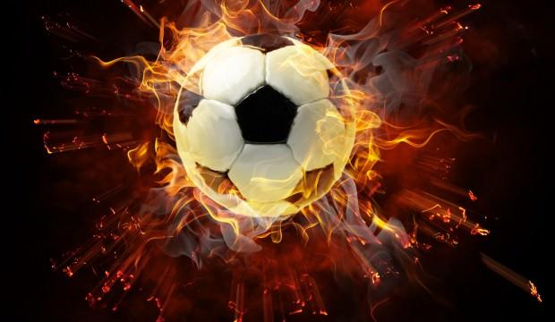 Göztepe'de üç flaş kadro dışı kararı!