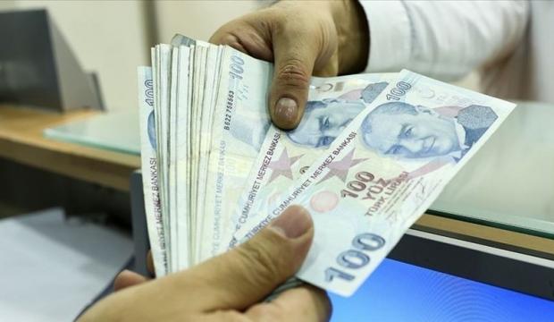 Kolalı içeceklerin ÖTV oranı yüzde 35'e çıkarıldı