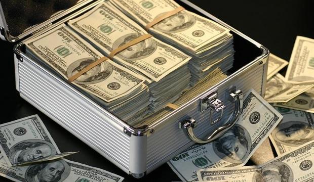 Forbes açıkladı: Dünyanın en zenginleri listesinde zirve değişti
