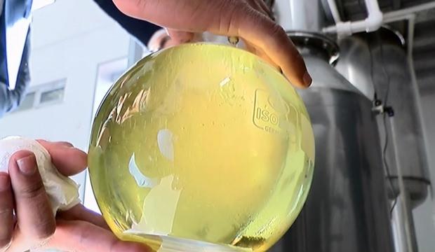 Afyonkarahisar'da üretiliyor! Kendisi 10 lira, 2 kilo yağı 20 bin lira