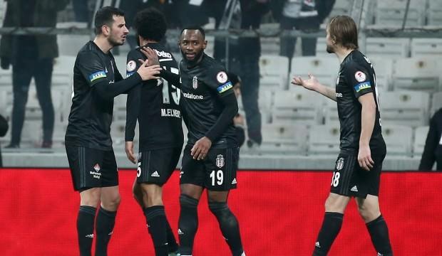Beşiktaş'ta Caner ile Elneny tartıştı!