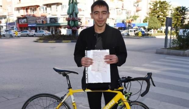 Bisikletli genç, kesilen cezayı görünce neye uğradığını şaşırdı