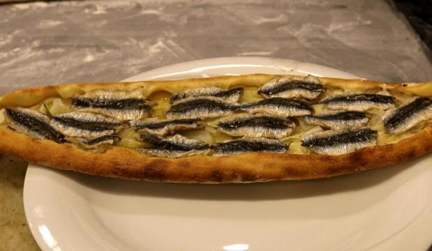 Hamsili pideyi de yaptılar