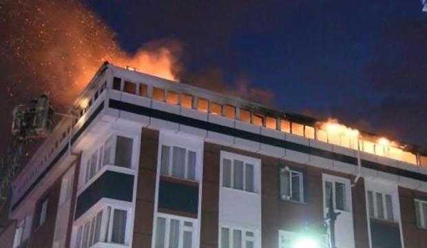 İstanbul'da korkutan yangın! Alev alev yandı