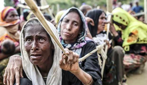 Myanmar'da Arakanlı Müslümanların köyüne top mermisi atıldı: 2 ölü