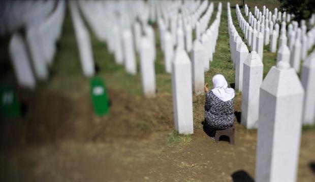 Almanya'dan Srebrenitsa soykırımı açıklaması