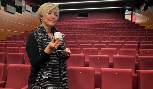 Berna Laçin'den 'pes' dedirten pişkinlik