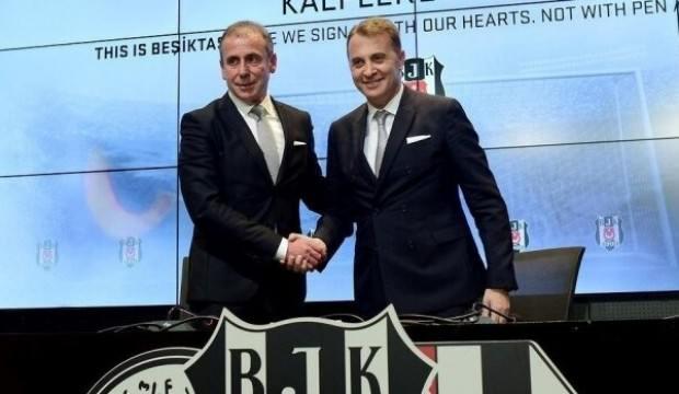 Beşiktaş taraftarından Fikret Orman ve Abdullah Avcı'ya tepki