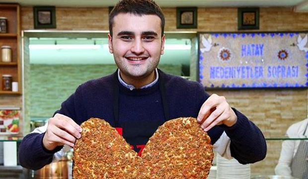 Czn Burak kimdir? Sosyal medya fenomeni Czn Burak ne iş yapıyor? Gerçek ismi...