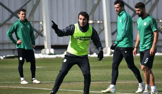 Bülent Korkmaz Konyaspor'un başında ilk idmanına çıktı