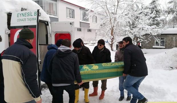 İstanbul'dan gelen cenaze, 3 gündür defnedilemedi