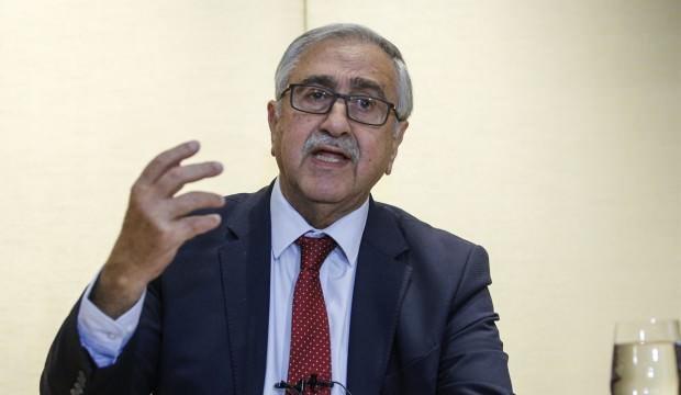 KKTC'de vatandaşlardan Akıncı’ya tepki
