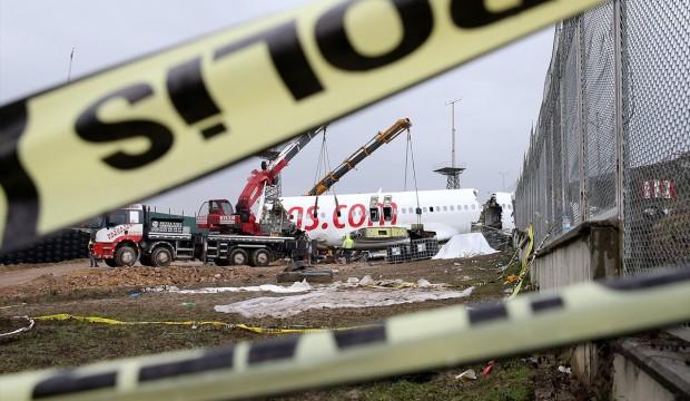 Kaza yapan uçağın pilotu ile ilgili şoke eden gerçek!