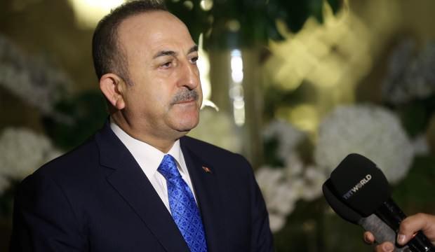 Bakan Çavuşoğlu, Pakistanlı mevkidaşı Qureshi ile görüştü