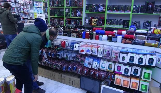Koronavirus Korkusu Urunleri Eline Almaya Cekinen Insanlar Var Ekonomi Haberleri