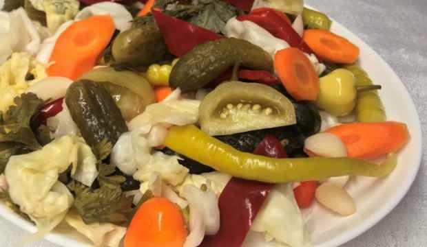 Ev yapımı turşunun faydaları nelerdir? Doğal turşu suyunun hiç bilinmeyen yararları