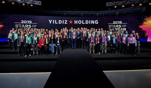 Yıldız Holding "Senenin Yıldızları"nı ödüllendirdi
