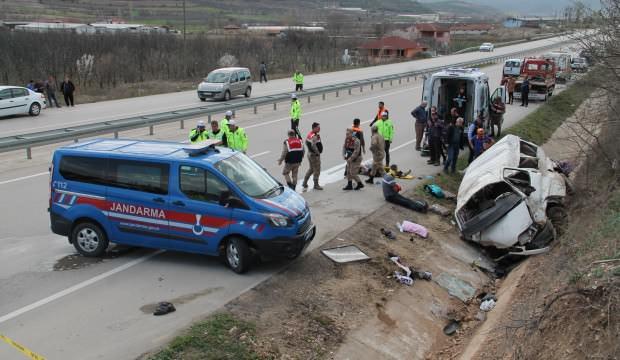 Amasya'da feci kaza! 2 kişi öldü, 7 yaralı