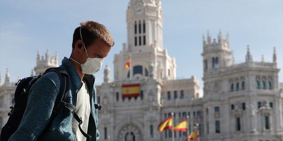 İspanya'da sokaklar bomboş kaldı
