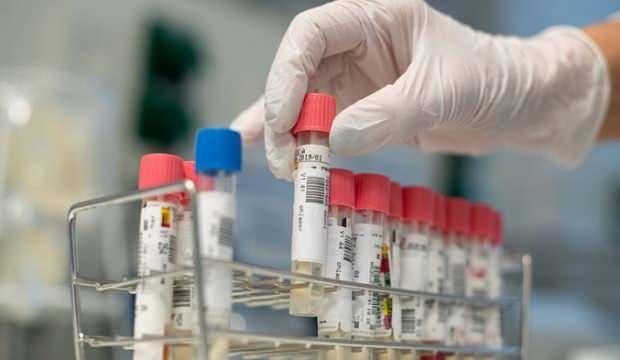 Lübnan ve Umman'da Kovid-19'a karşı yeni tedbirler alındı