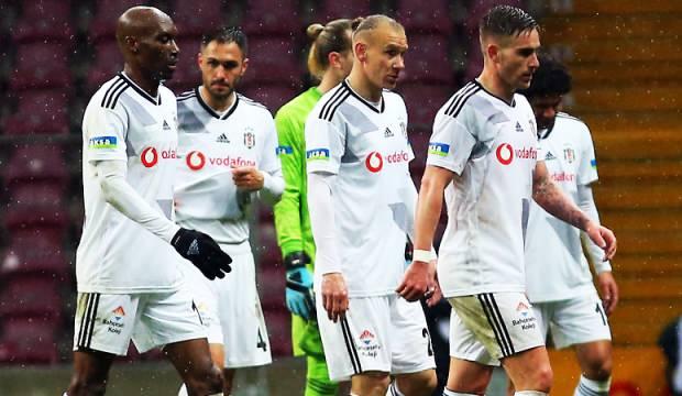 Beşiktaş'ta bir devir kapanıyor! 7 yıl sonra...