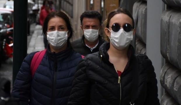 Hollanda'da maske fiyaskosu