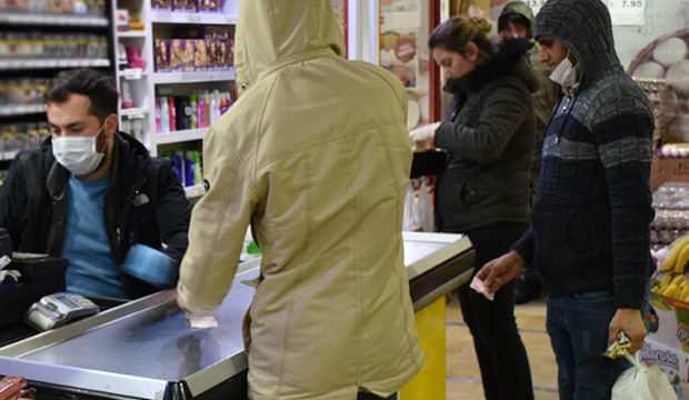 Marketlerde 'corona' dönemi başladı!