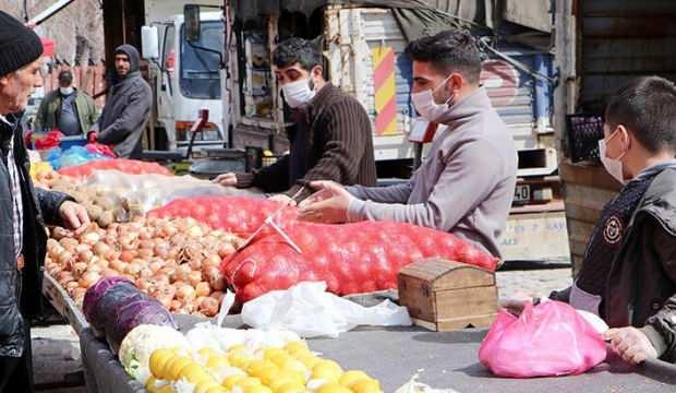 Yasaklanmıştı! Pazarda koronavirüs kavgası
